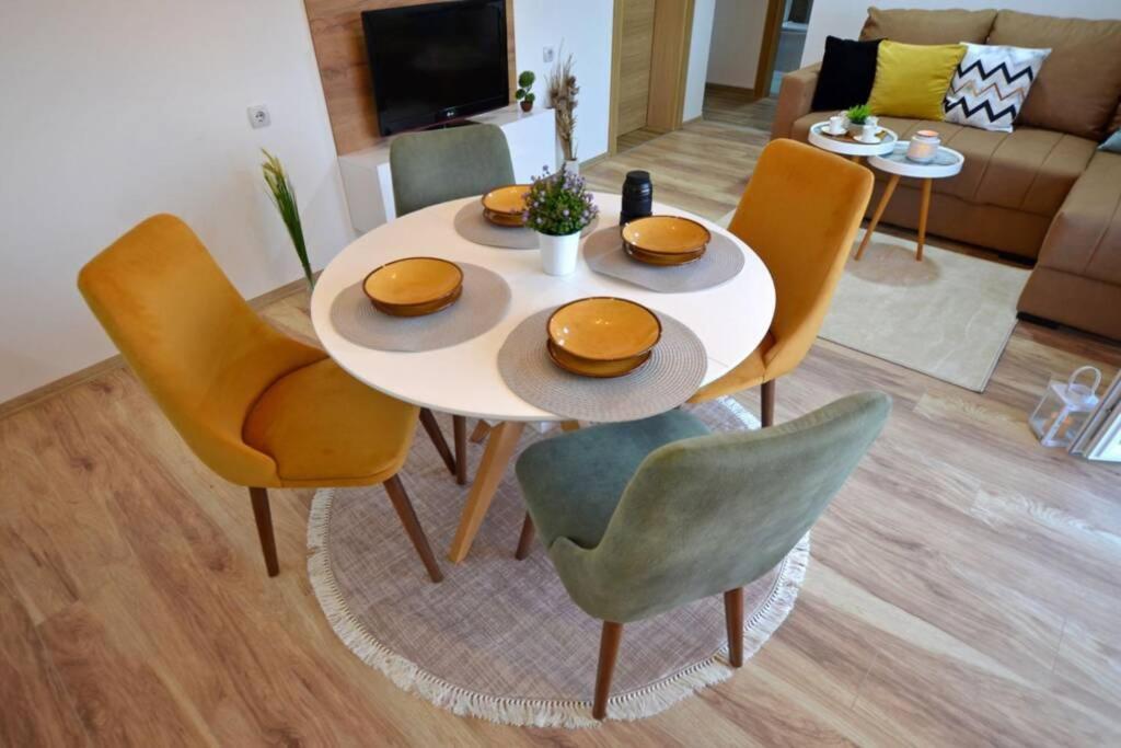 View Apartments Belasica Mokrijevo Eksteriør billede